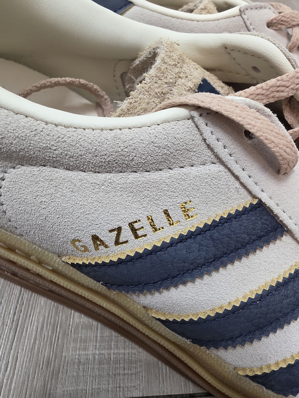 NWOB Adidas Originals Gazelle Bold sneakers in cream and navy - Picture 6 of 10